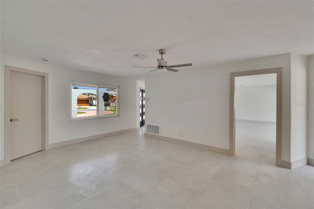 1492 SEA GULL DRIVE S, South Pasadena, FL 33707