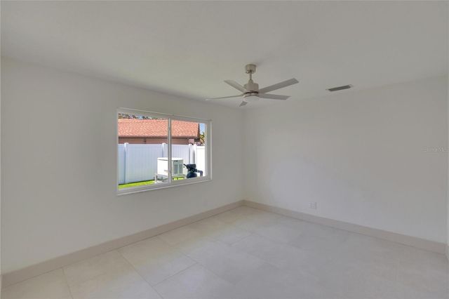 1492 SEA GULL DRIVE S, South Pasadena, FL 33707