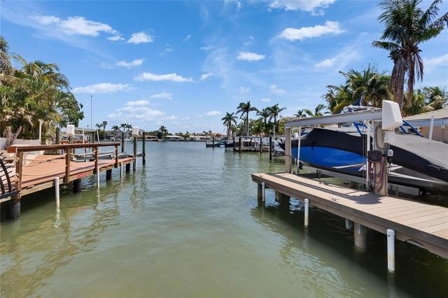 1492 SEA GULL DRIVE S, South Pasadena, FL 33707