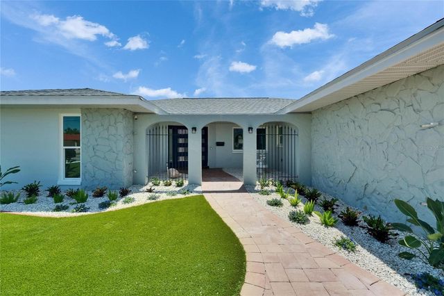 1492 SEA GULL DRIVE S, South Pasadena, FL 33707