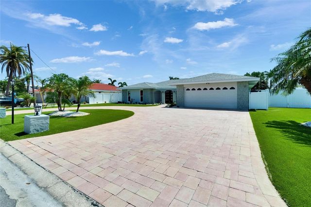 1492 SEA GULL DRIVE S, South Pasadena, FL 33707