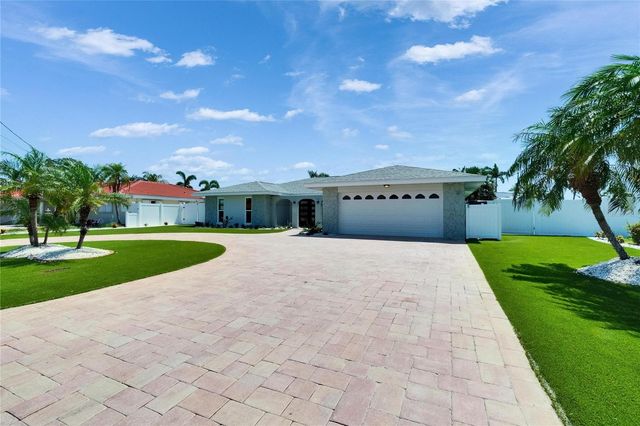 1492 SEA GULL DRIVE S, South Pasadena, FL 33707