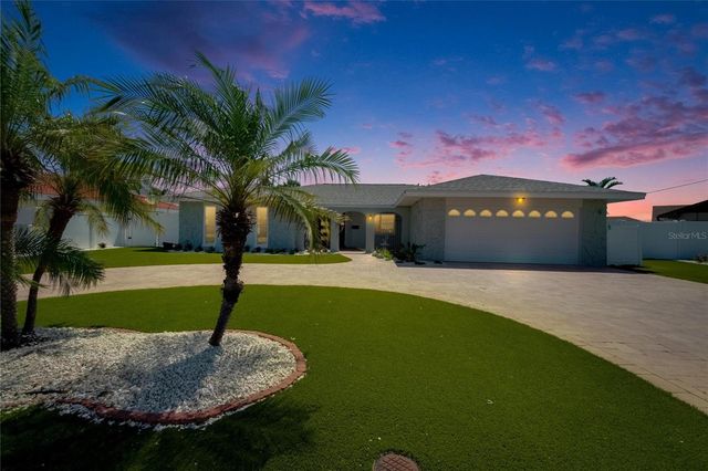 1492 SEA GULL DRIVE S, South Pasadena, FL 33707