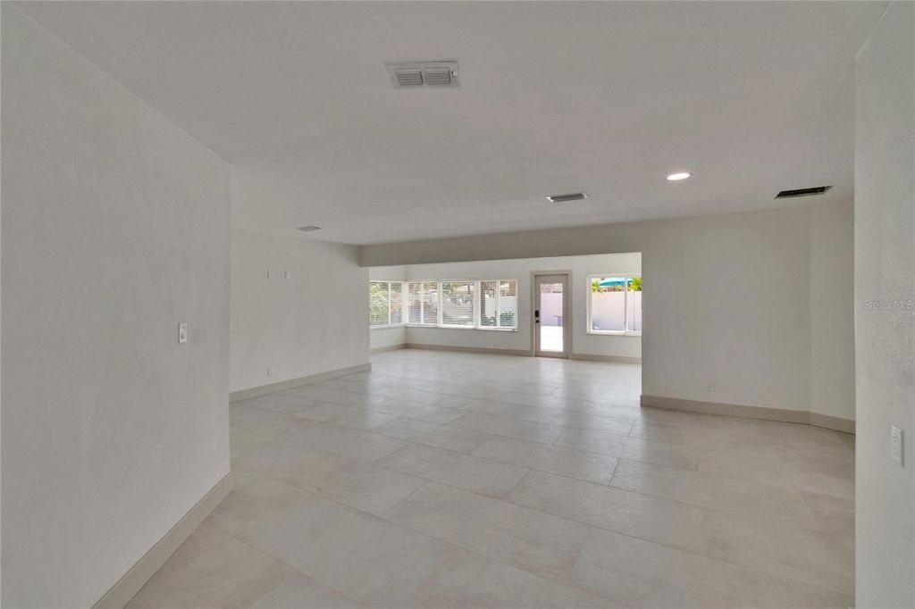 1492 SEA GULL DRIVE S, South Pasadena, FL 33707