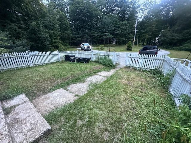 118 Adams, East Brookfield, MA 01515