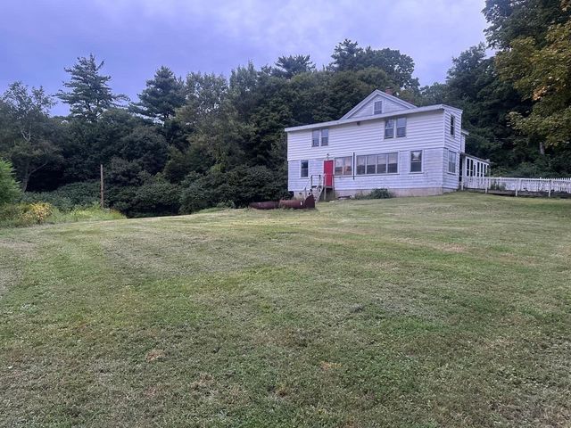 118 Adams, East Brookfield, MA 01515