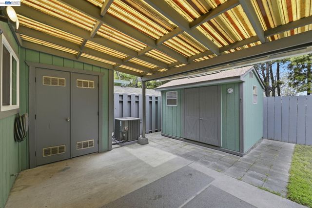 31213 Kimberly Ct, Union City, CA 94587