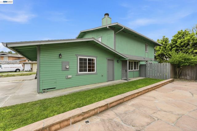31213 Kimberly Ct, Union City, CA 94587