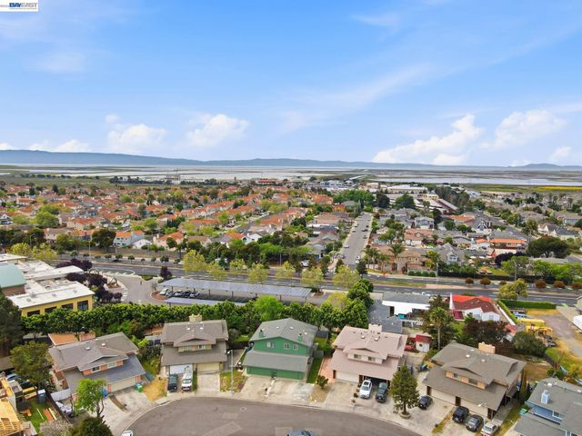 31213 Kimberly Ct, Union City, CA 94587