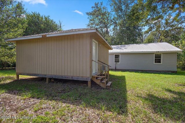 1446 Lakeview Avenue, Jackson, MS 39212