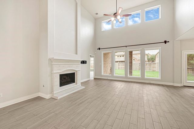 20010 Barrow Edge Lane, Cypress, TX 77433