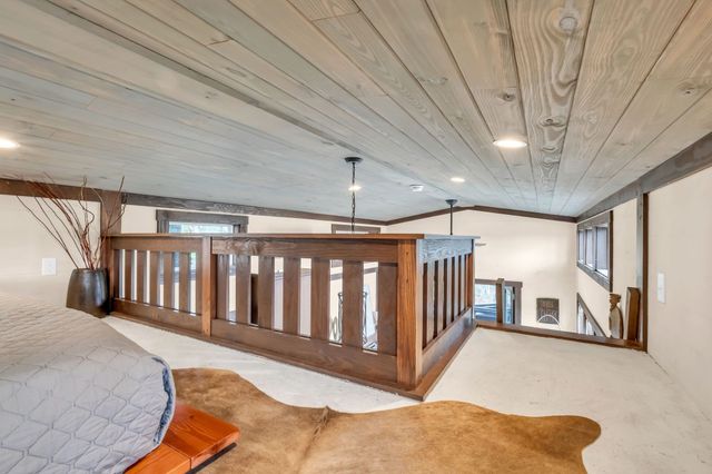 740 Waters Edge Way, Tracy City, TN 37387