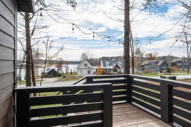 740 Waters Edge Way, Tracy City, TN 37387