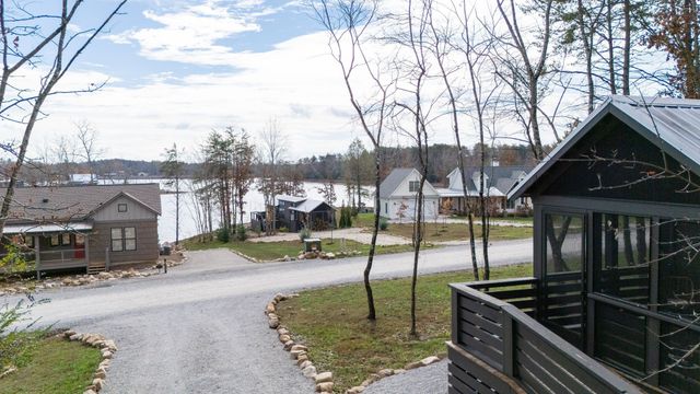 740 Waters Edge Way, Tracy City, TN 37387