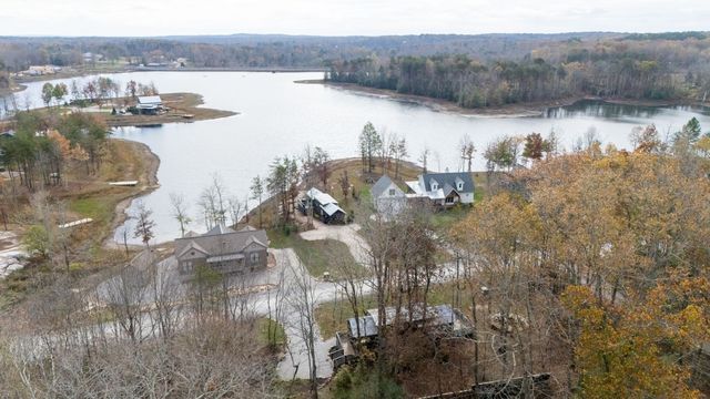 740 Waters Edge Way, Tracy City, TN 37387