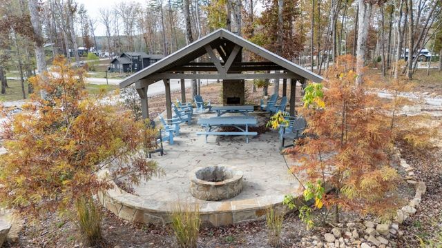 740 Waters Edge Way, Tracy City, TN 37387