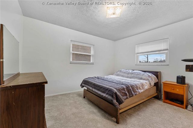 158 Ranch Lake Boulevard, Scott Depot, WV 25560