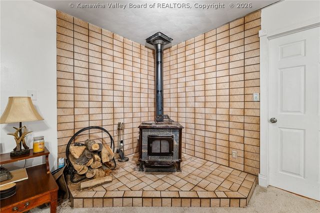 158 Ranch Lake Boulevard, Scott Depot, WV 25560