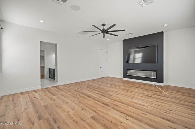 22123 W HARWELL Road, Buckeye, AZ 85326