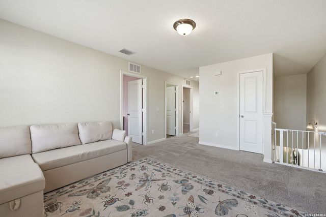 5496 Rue Girard, Converse, TX 78109