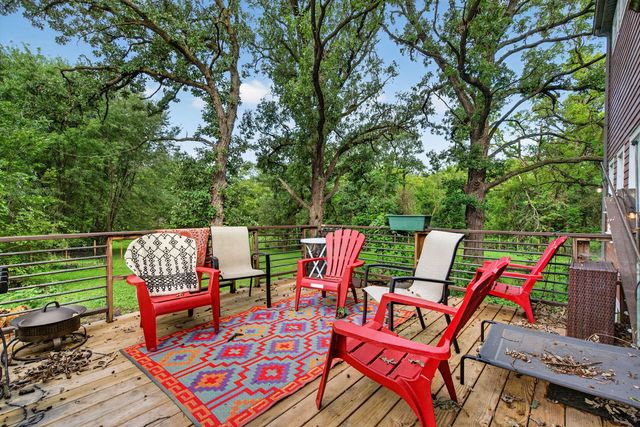 8060 W Woodvale Road, Frankfort, IL 60423