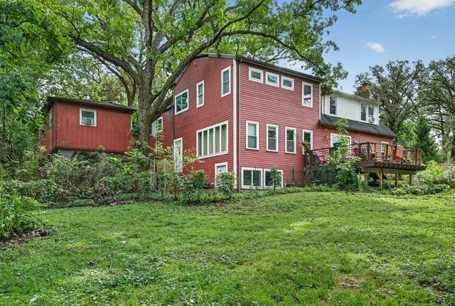 8060 W Woodvale Road, Frankfort, IL 60423