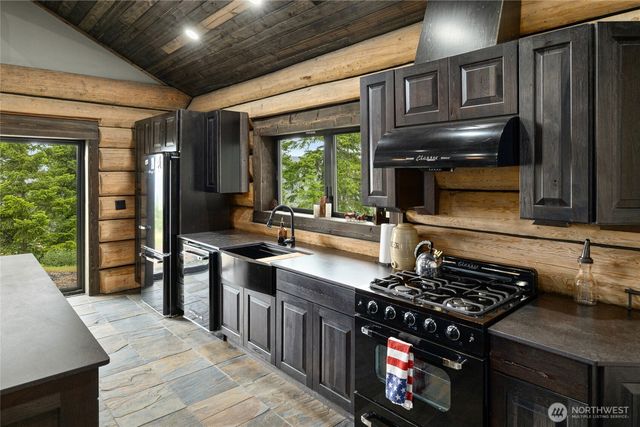 1336 Black Hawk, Cle Elum, WA 98922