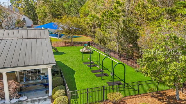 347 Campus Ln, Bluffton, SC 29909