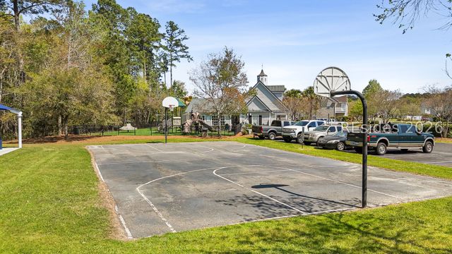 347 Campus Ln, Bluffton, SC 29909