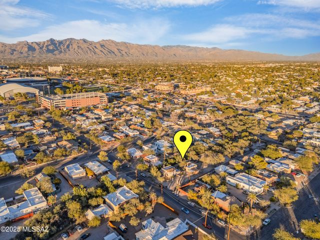 230 N Warren Avenue, Tucson, AZ 85719