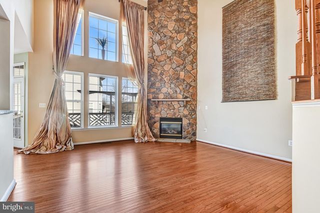 14570 COLLINGHAM PL, Gainesville, VA 20155