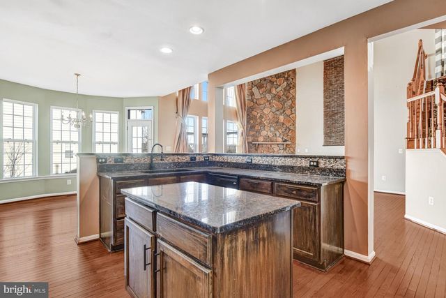 14570 COLLINGHAM PL, Gainesville, VA 20155