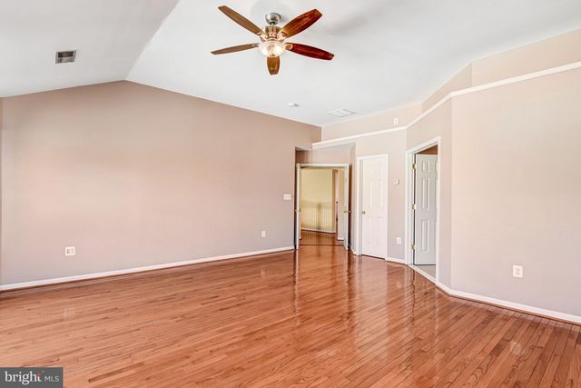 14570 COLLINGHAM PL, Gainesville, VA 20155