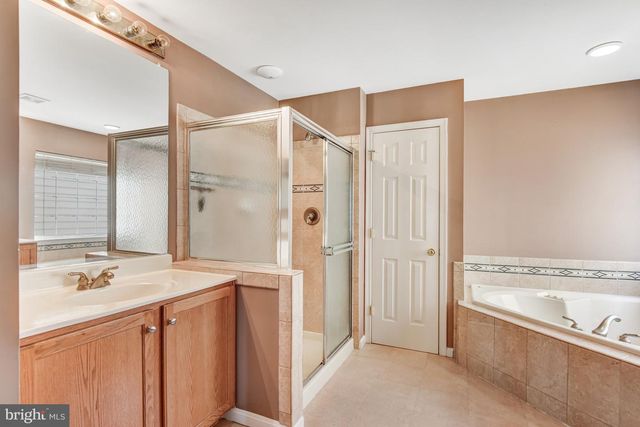 14570 COLLINGHAM PL, Gainesville, VA 20155