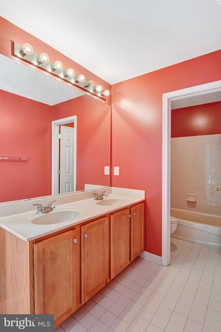 14570 COLLINGHAM PL, Gainesville, VA 20155