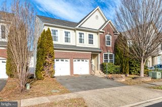 14570 COLLINGHAM PL, Gainesville, VA 20155
