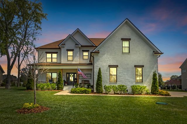 123 Hayfield Ct, Lascassas, TN 37085