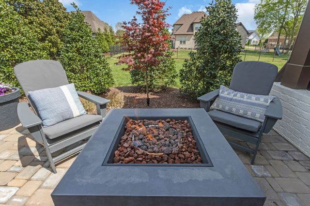 123 Hayfield Ct, Lascassas, TN 37085