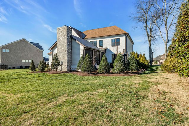 123 Hayfield Ct, Lascassas, TN 37085