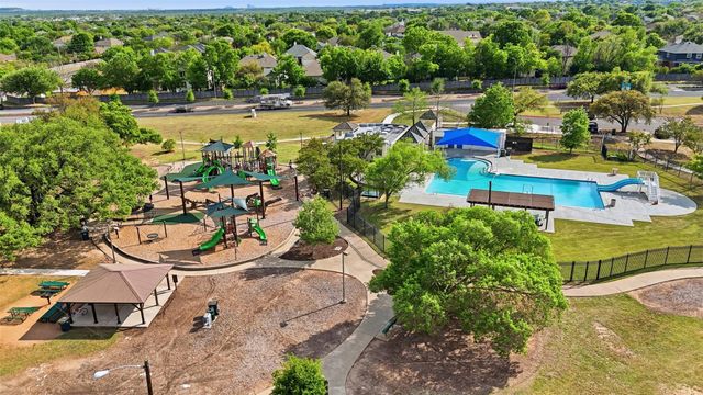 7112 Avignon DR, Round Rock, TX 78681