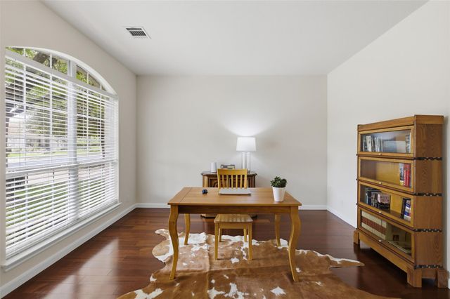 7112 Avignon DR, Round Rock, TX 78681