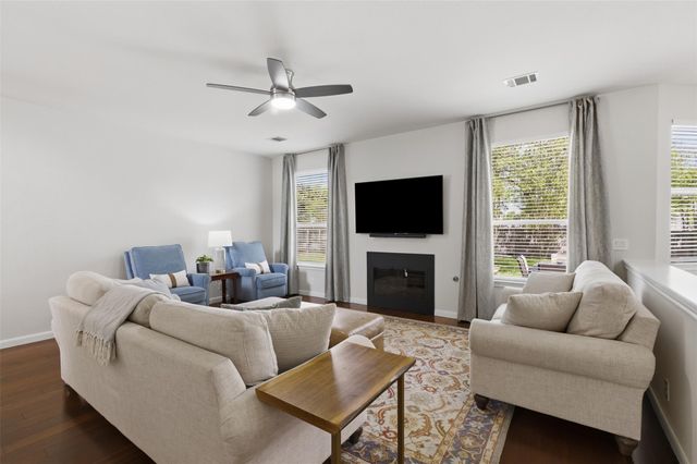 7112 Avignon DR, Round Rock, TX 78681