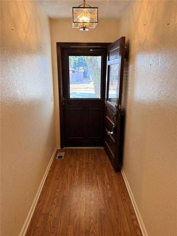 203 Redbud Street, Yukon, OK 73099