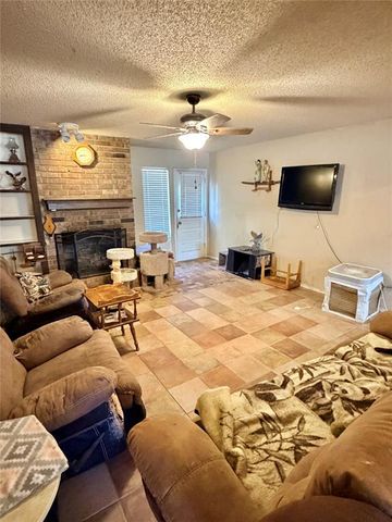 203 Redbud Street, Yukon, OK 73099