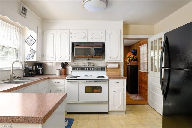 5716 Old Rural Hall Road, Winston-salem, NC 27105