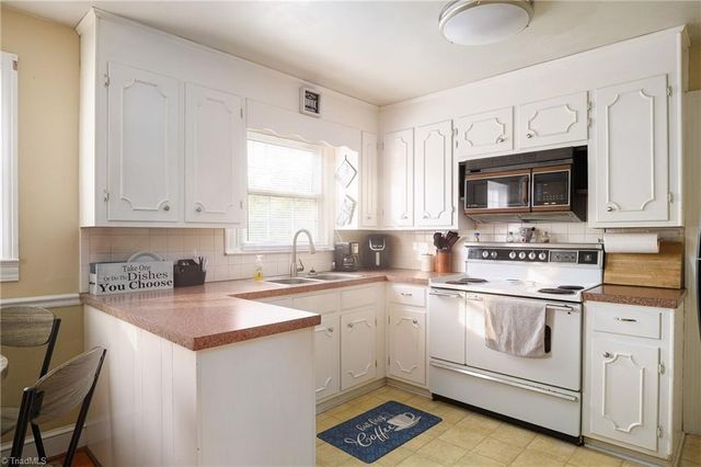 5716 Old Rural Hall Road, Winston-salem, NC 27105