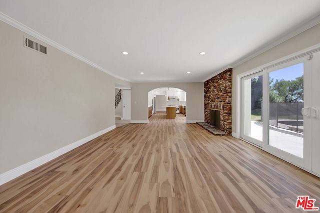 16608 Park Lane Circle, Los Angeles, CA 90049