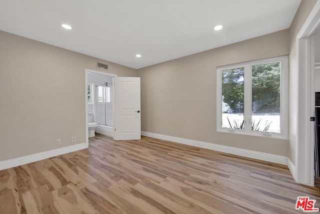 16608 Park Lane Circle, Los Angeles, CA 90049