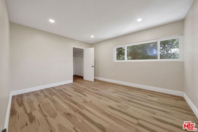 16608 Park Lane Circle, Los Angeles, CA 90049