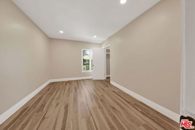 16608 Park Lane Circle, Los Angeles, CA 90049